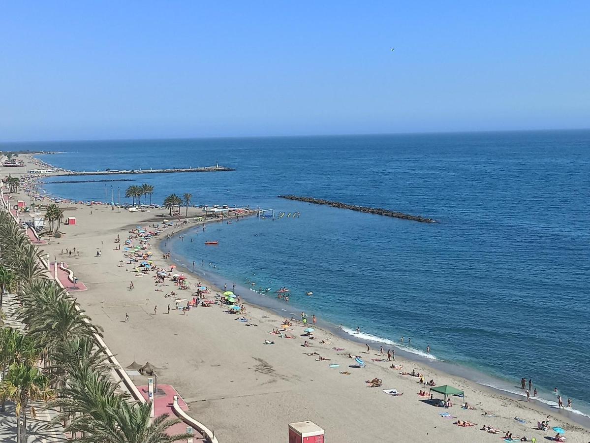 Increible Atico Con Vistas A La Bahia De Almería Kültér fotó